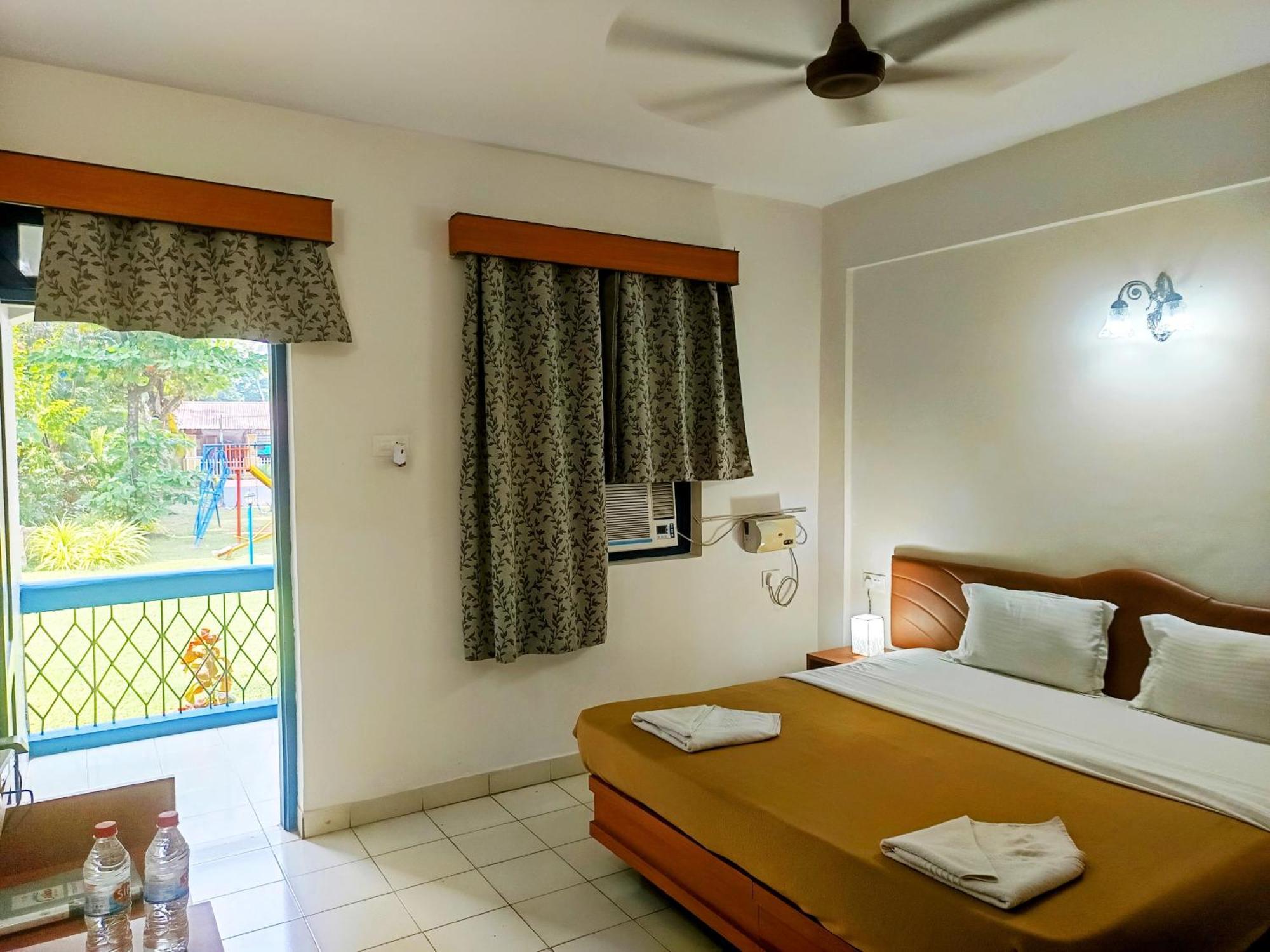 Resort Carina 3*