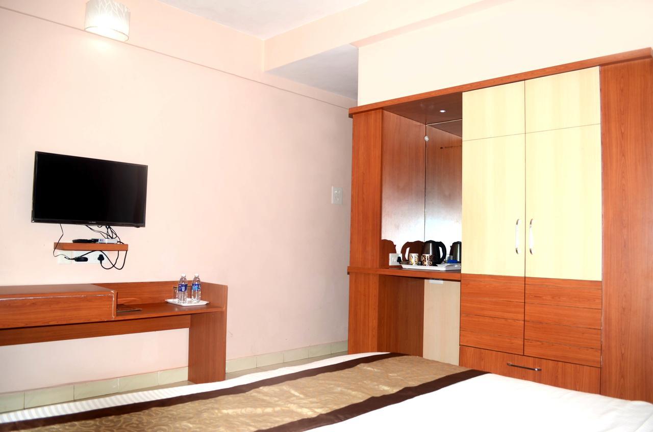 Carina Resort 3*